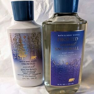 Bath & Body Works Frosted Coconut Snowball 10 oz Body Wash & 8 oz Lotion ~set~